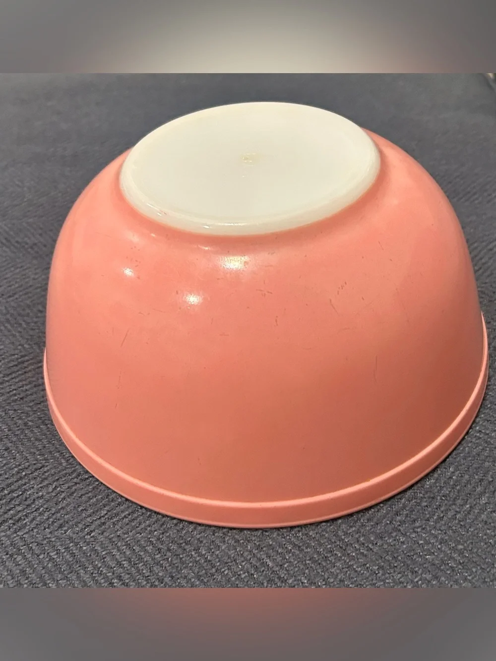 Vintage PYREX 403 Pink Flamingo 2 1/2 Quart Mixing Bowl